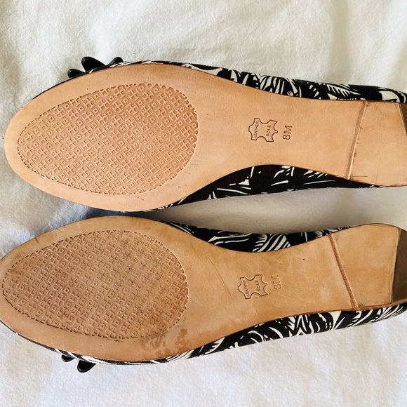 Tory Burch Liana Pineapple Ballet Flat, Size 8M - Picture 8 of 10
